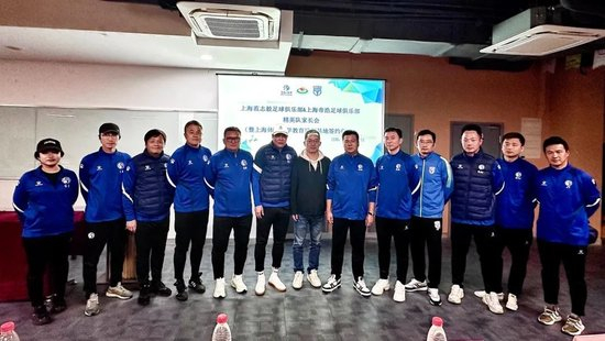 专业哈哈体育倾力打造全新大型多人在线角色扮演网络游戏服务