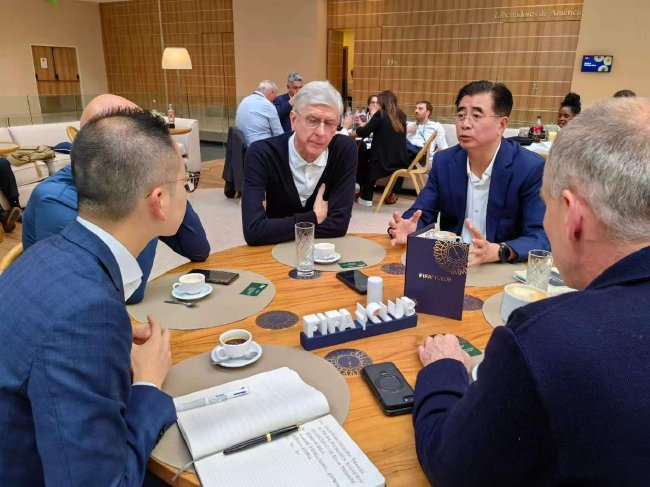 因为目前已经拥有了十二个不同的语言版本。图片展示