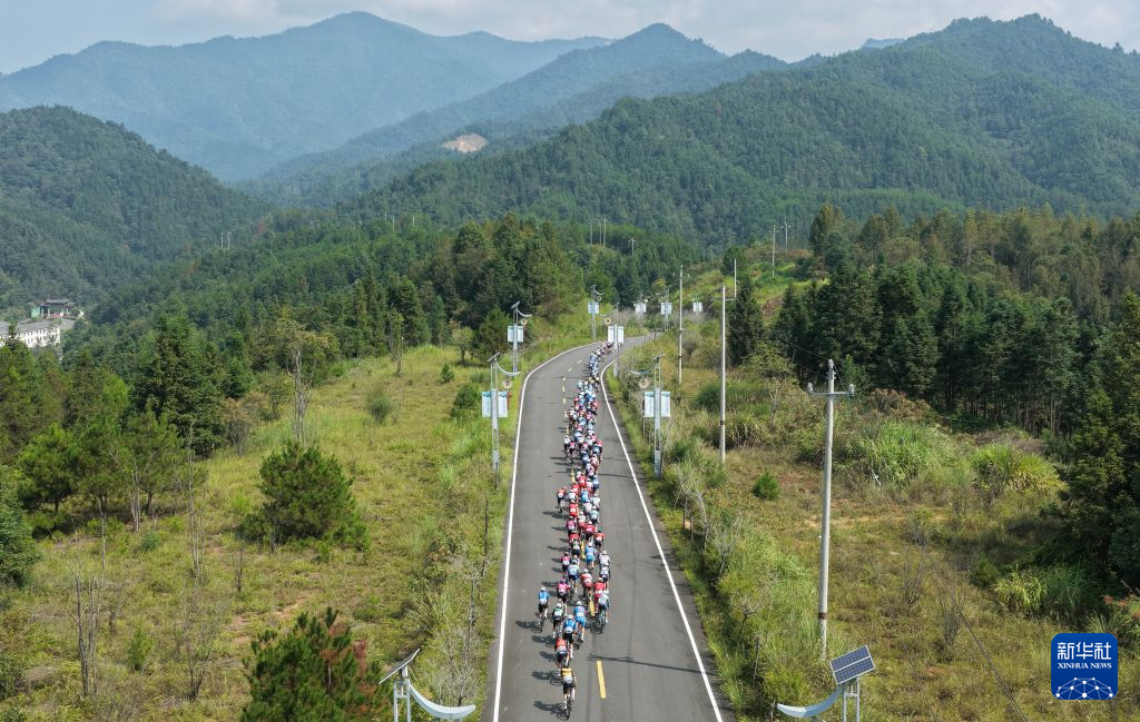 专业哈哈体育倾力打造全新大型多人在线角色扮演网络游戏服务