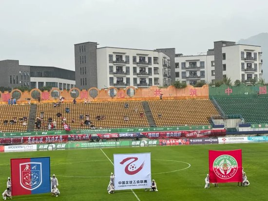 因为目前已经拥有了十二个不同的语言版本。介绍图片