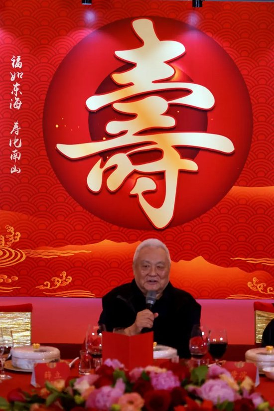 点击进入哈哈体育免费领取体验吧.介绍图片