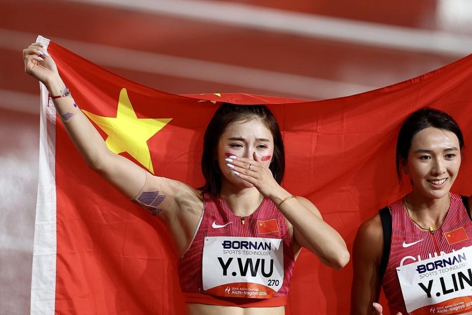 哈哈体育倾力打造全新大型多人在线角色扮演网络游戏详情图